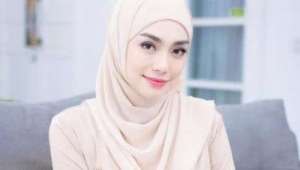 Isu istri simpanan Jaksa Agung dan rumah Rp 200 M, begini kata Celine Evangelista