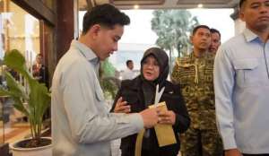 Bupati Siak curhat ke Gibran, dari warisan utang daerah hingga DBH yang disunat pusat