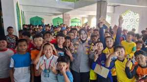 Kapolsek Megamendung Lanjut  Pemberi Materi Dalam Giat MPLS  Pelajar SMP Dan SMA Diwilayah Hukum Kecamatan Megamendung
