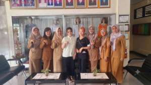 Sabet Emas dan Perak, Siswi SMKN 6 Palembang Taklukkan LKS Nasional Bidang Kecantikan