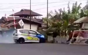 Drag Race maut Kotamobagu Sulut, mobil tabrak penonton dan tewaskam 7 orang