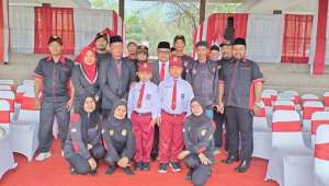 Pupung Puryanto Hadiri Upacara HUT RI ke-81 di Cangehgar Bersama Anak dan Keluarga Besar LGS-YGSI