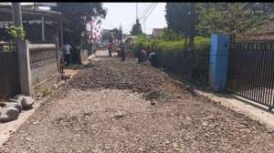 Pemeliharaan Jalan Karang Tengah–Sinagar Diperkuat, DPU Sukabumi Jaga Konektivitas Cibadak–Nagrak