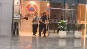 KPK sita uang, perhiasan dan 3 mobil usai geledah kantor BNPB