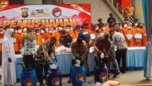 Polda Sumsel Musnahkan 35 Kg Sabu, 87 Tersangka Dijerat dari Penindakan di 182 Lokas
