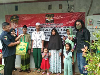 Bakti Sosial, Lembaga Aliansi Indonesia Kabupaten Sukabumi Bagikan Paket Sembako