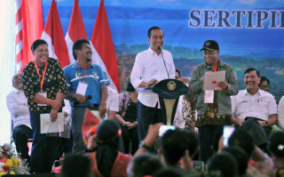 Presiden Jokowi: Tahun 2025 di Seluruh Indonesia Sertipikat Tanah Akan Diselesaikan