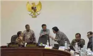 Indonesia Peringkat Pertama Dalam Tingkat Kepercayaan Masyarakat Terhadap Pemerintahnya