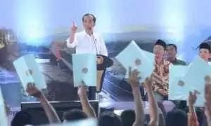 Serahkan SK Pengelolaan 1.890,6 Ha Lahan, Presiden Jokowi: Kalau Ditelantarkan, Kita Ambil Lagi