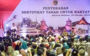 Heran Diramaikan, Presiden Jokowi: Dana Kelurahan Itu Untuk Rakyat
