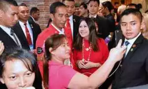 Di Sela-Sela Kunjungan ke Singapura, Presiden Ajak Warga Santap Siang Bersama