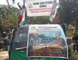 Aksi Jalan Kaki Suku Anak Dalam dan Petani dari Jambi ke Istana Negara