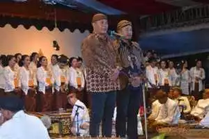 Peringatan Hari Wayang dan Hari Jadi Karanganyar