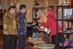 Bertemu Ahok dan Dirut Pertamina, Presiden Jokowi Ingin Impor Migas Dikendalikan