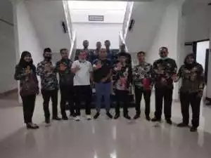 Kajari Berjanji Segera Tindak Lanjuti Kasus Dugaan Korupsi Dana Desa Tumijaya.
