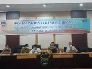 KPK MONEV Pelaksanaan Program Pencegahan Korupsi Terintegrasi Di OKU Timur