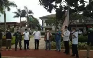 Kecamatan Sindang jaya Bersama Tim Gabungan Monitoring di Titik Keramaian
