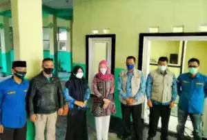 SOSIALISASI ANGGOTA MPR RI FRAKSI PAN DI CICANTAYAN KABUPATEN SUKABUMI