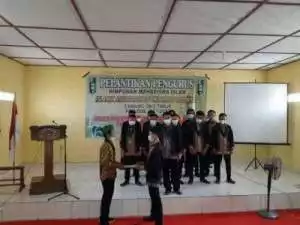 Puluhan Pengurus Majelis Daerah Korps Alumni Himpunan Mahasiswa Islam (MD KAHMI) Kabupaten OKU Timur Periode 2021-2026 Dilantik