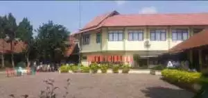 SEKOLAH MENENGAH KEJURUAN PERTANIAN NEGERI ADAKAN VAKSINASI UNTUK SISWA