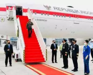 Tiba di Tanah Air, Presiden Jokowi Langsung Jalani Karantina