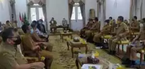 KPK Hadiri Rapat Monitoring Dan Evaluasi Penyerahan Sertifikat Aset Pemkab Sukabumi