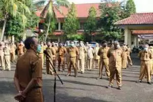 Apel Pagi, SEKDA  Ajak Sukseskan Percepatan Vaksinasi