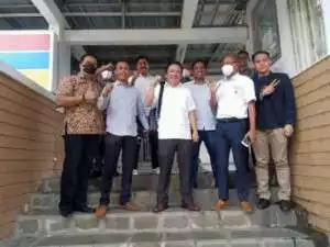 ADVOKAT TANGERANG RAYA MENDUKUNG Dr. DHONI MARTIEN, SH, MH. SEBAGAI KETUA DPC PERADI TANGERANG 
