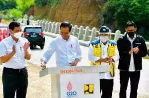 Presiden Jokowi Resmikan Jalan Bypass Balige