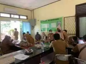 Bupati Kab. SUkabumi Ikuti RAKOR Evaluasi PPKM Di Jawa-Bali, Antisipasi Varian Baru Omicron