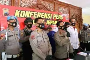 Cerita Direktur Proyek Masjid Agung Karanganyar Terjaring OTT KPK di Bekasi, 2 Bulan Sebelumnya Sudah di Sorot. DPUPR: Pengerjaan Masih Tetap Berjalan