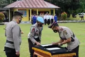 Pimpin Sertijab Kasat Lantas, Kapolres Bangka Tengah ; Harapannnya Ada Inovasi Baru 