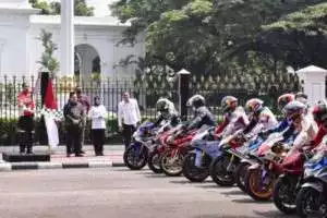 Presiden Jokowi Terima Pembalap MotoGP di Istana Merdeka