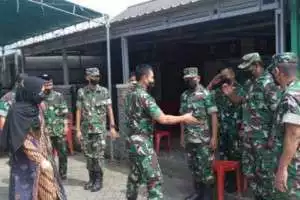 Danrem 045/Garuda Jaya Melayat Kediaman Anggota Yang Meninggal Dunia