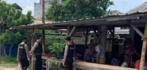 Unit Patroli Sat Samapta Polres Bangka Barat Himbau Warga Tetap Patuhi Prokes Cegah Covid-19