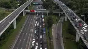 Polri Perpanjang Penerapan "One Way" Menuju Jakarta