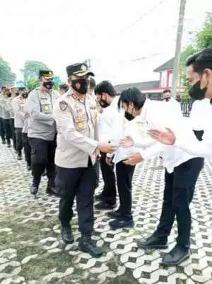 Anggota Polres Bangka Barat Rutin Patroli Subuh Keliling