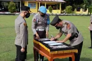 Wakapolres Kompol M.Saleh, S.IK ; Pimpin Pelaksanaan Serah Terima Jabatan Pejabat Polres Bangka Tengah