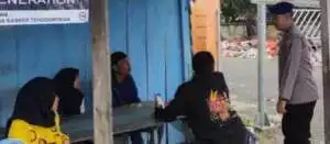 Sat Polair Polres Bangka Barat Laksanakan Patroli Dialogis di Pelabuhan