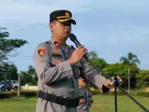 Pimpin Apel Pagi, Wakapolres Bangka Barat Ajak Personil Tingkatkan Disiplin