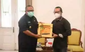 Hadiri Silaturahmi Paguyuban Pasundan, H. Iyos : Kemiskinan dan Kebodohan Harus Kita Perangi ! 