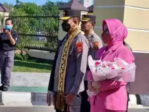 Polda Lampung Bedah Rumah Warga, Kadir Efendy: Terima Kasih Bapak Kapolda