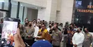 Putri Candrawathi Ditetapkan Sebagai Tersangka Berdasarkan Rekaman CCTV 
