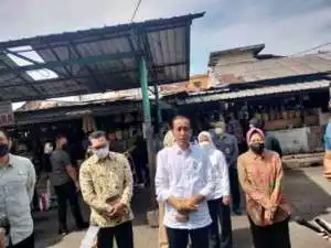 Presiden Disambut Meriah di Pasar Cicaheum