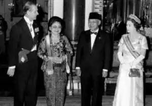 Kenangan Ratu Elizabeth II Saat Berkunjung ke Indonesia