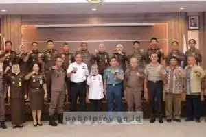 Komenko Polhukam Dorong Pertambangan Ilegal Menjadi Legal