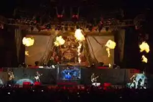 Efek Mendengar Musik Heavy Metal, Perbaiki Mood dan Meredam Emosi