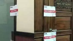 Ada 3 Orang Lain yang Bersama Wakil Ketua DPRD Jatim Sahat Tua Simanjuntak Terjaring OTT KPK