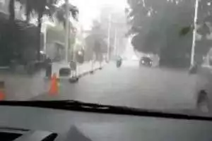 BPBD DKI Benarkan Ada Hujan Es, Pastikan Tak Ada Objek yang Terkena Dampak