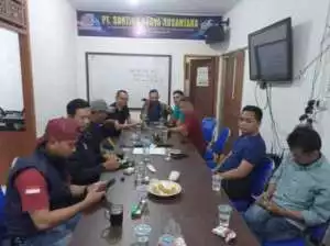 Kunjungan Silahturahim DPC PWRI Kab. Sukabumi Ke Kediaman Kabid. SMP Disdik Kab. Sukabumi